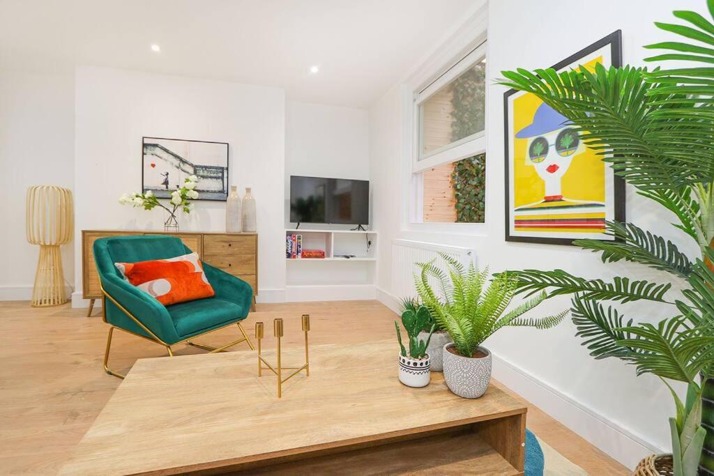 The London Secret, 1 Bed Flat With Patio - Zone 2公寓 外观 照片