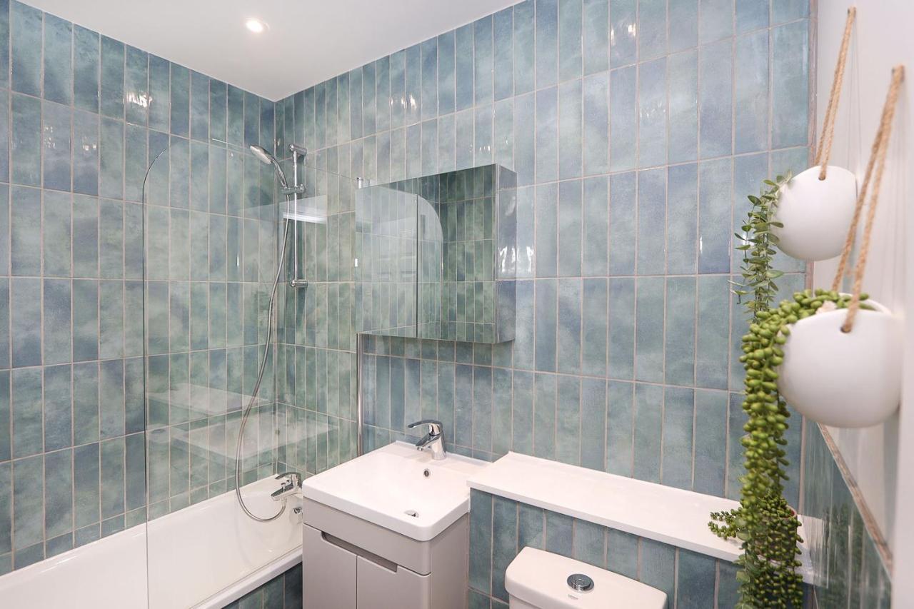 The London Secret, 1 Bed Flat With Patio - Zone 2公寓 外观 照片