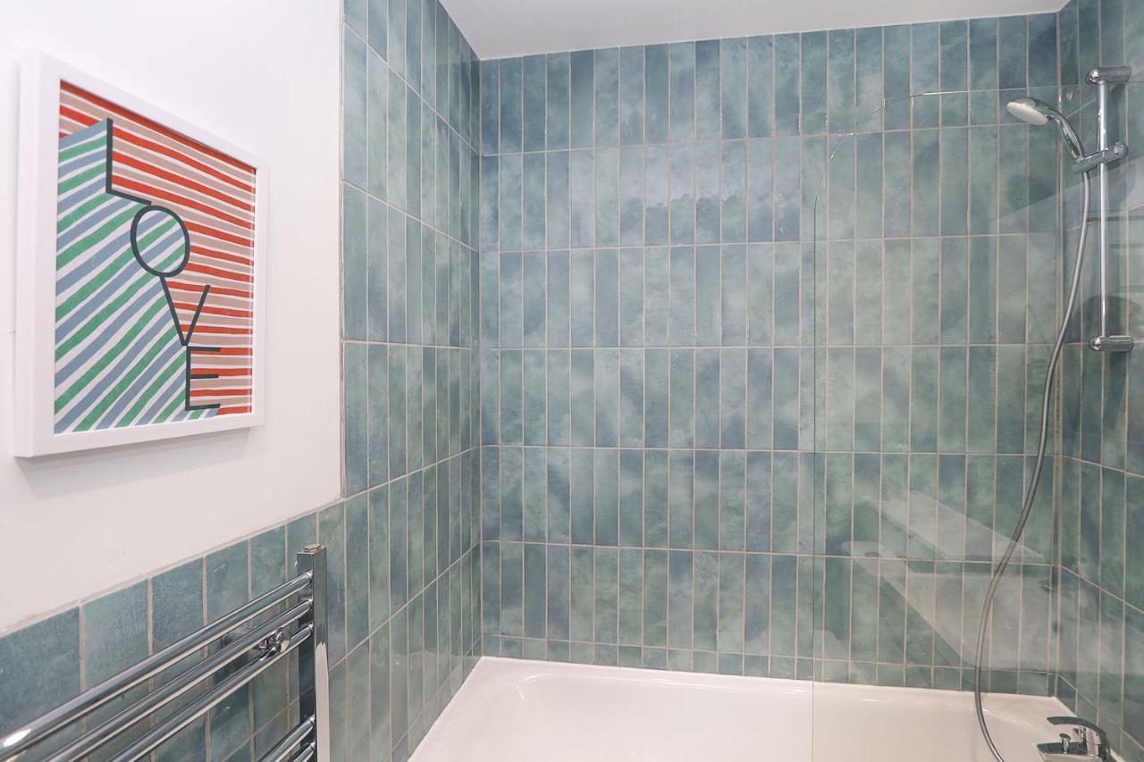 The London Secret, 1 Bed Flat With Patio - Zone 2公寓 外观 照片