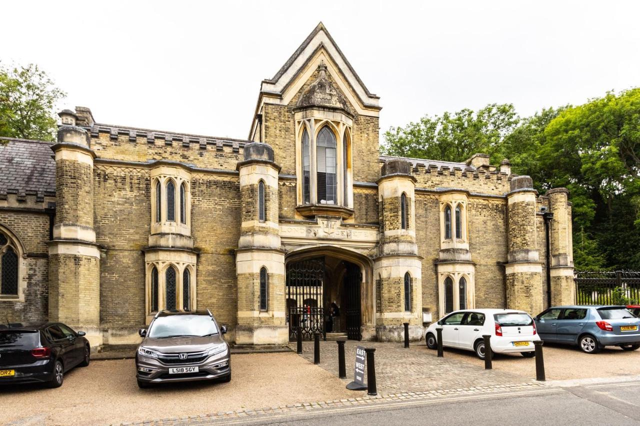 The London Secret, 1 Bed Flat With Patio - Zone 2公寓 外观 照片